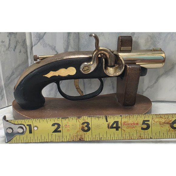 Gun Pistol Lighter Flintlock Table Lighter Cigarette, Novelty with Wood Stand - Picture 14 of 15